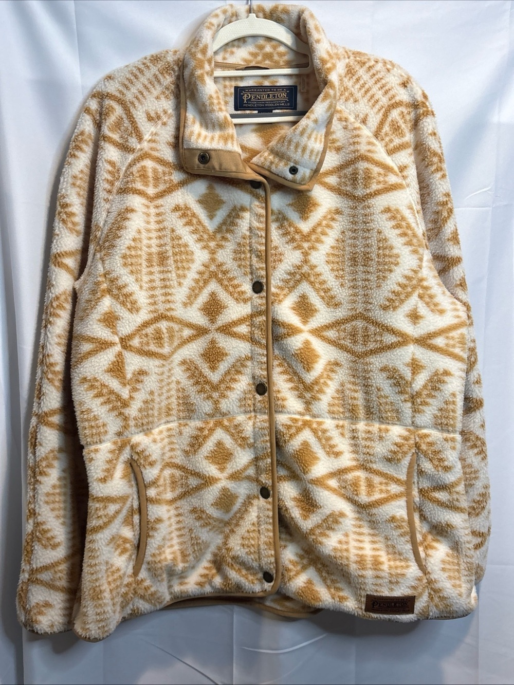 Pendleton Cream & Tan Geometric Teddy Fleece Jacket